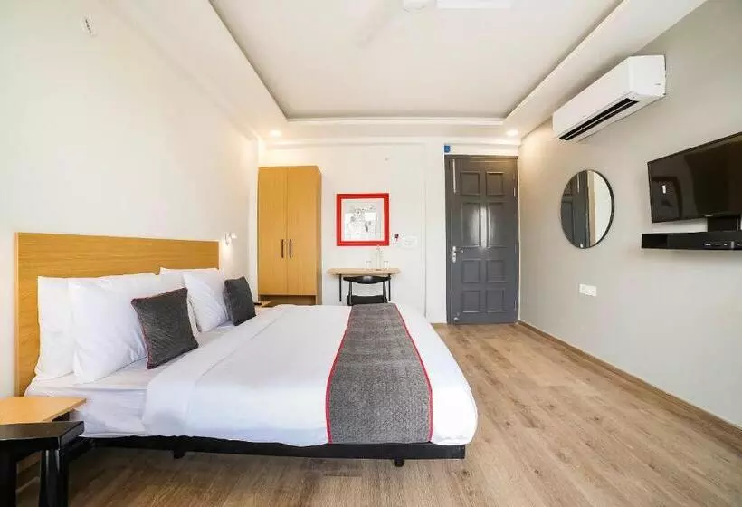 ホテル Super Townhouse Sector 46 Gurgaon Near Appu Ghar