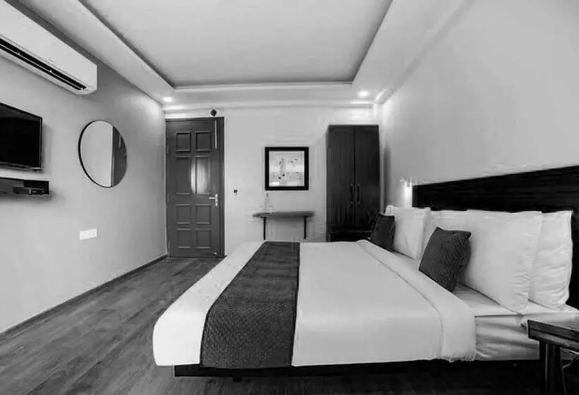 ホテル Super Townhouse Sector 46 Gurgaon Near Appu Ghar
