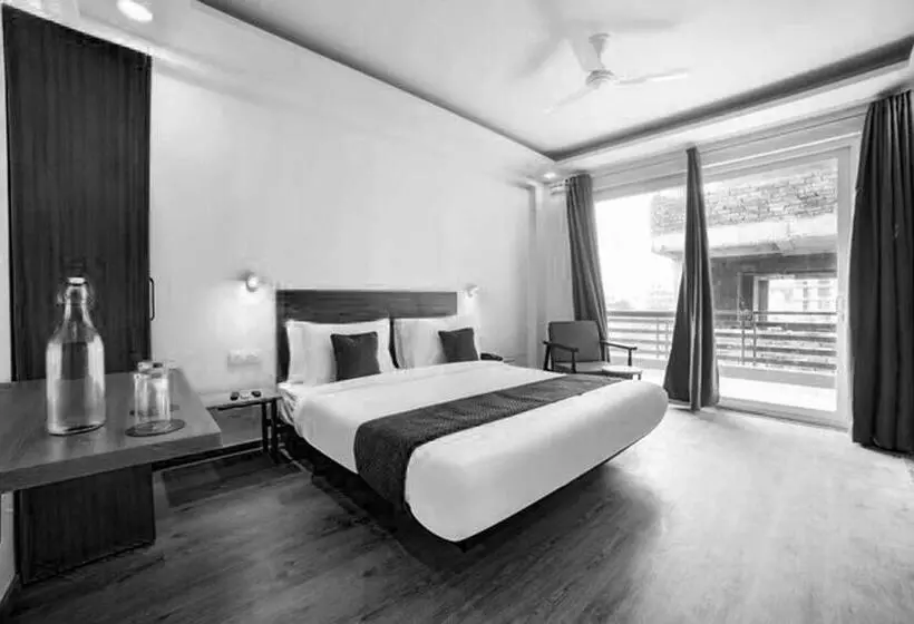 ホテル Super Townhouse Sector 46 Gurgaon Near Appu Ghar