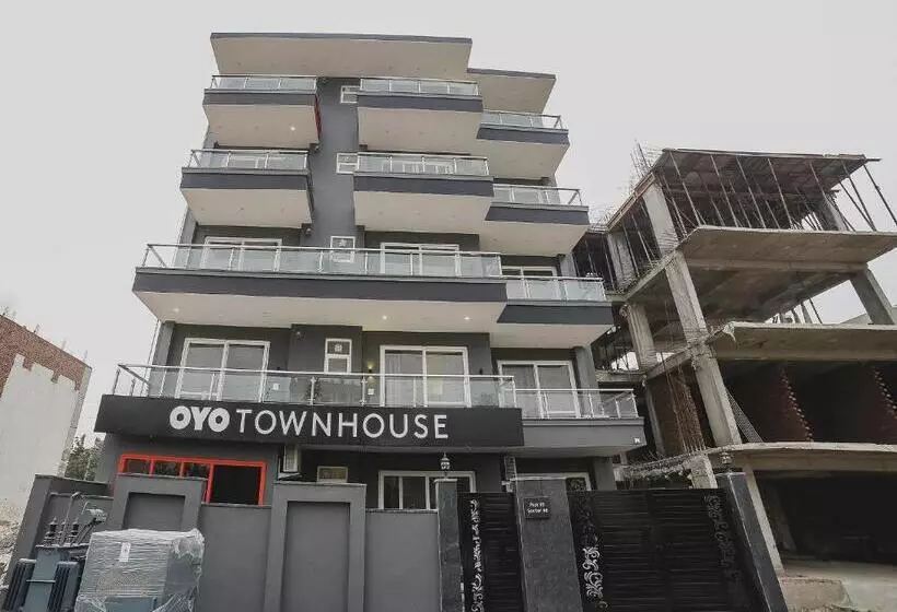 ホテル Super Townhouse Sector 46 Gurgaon Near Appu Ghar