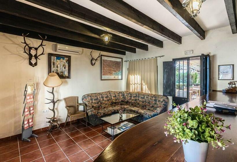 膳宿费 Complejo Turistico El álamo