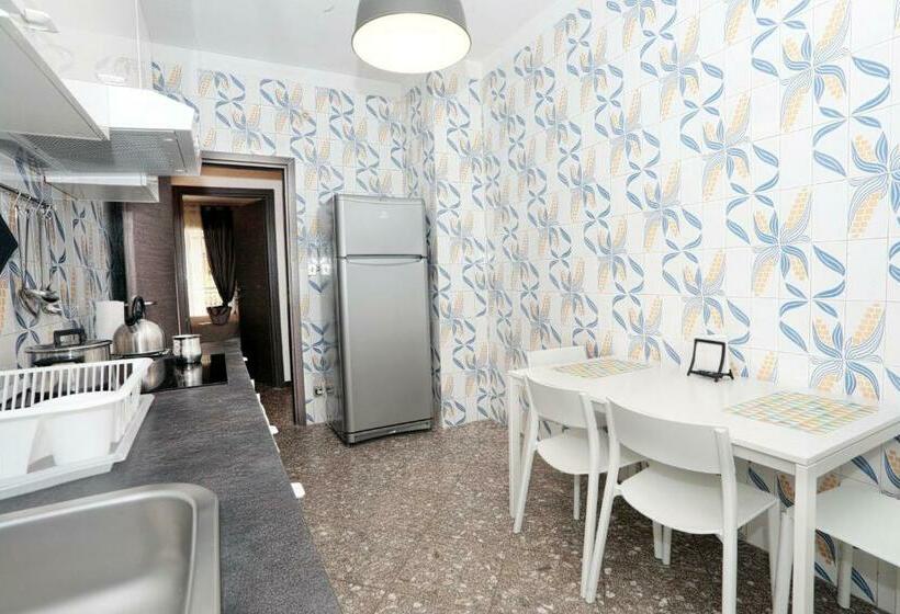 پانسیون Interno1 Bari Policlinico