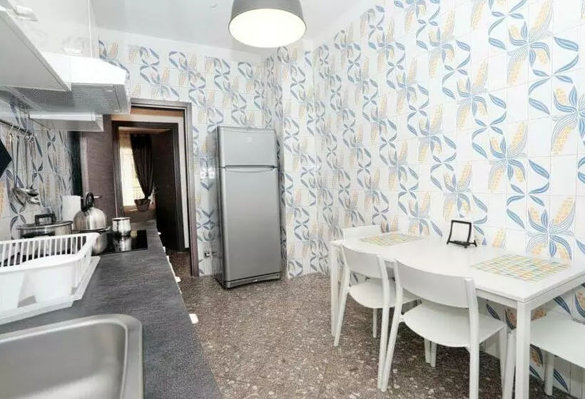 پانسیون Interno1 Bari Policlinico