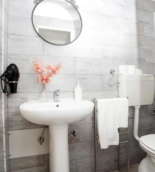 پانسیون Interno1 Bari Policlinico