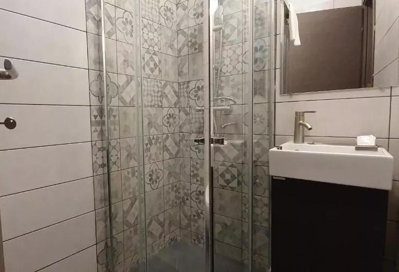 پانسیون Interno1 Bari Policlinico