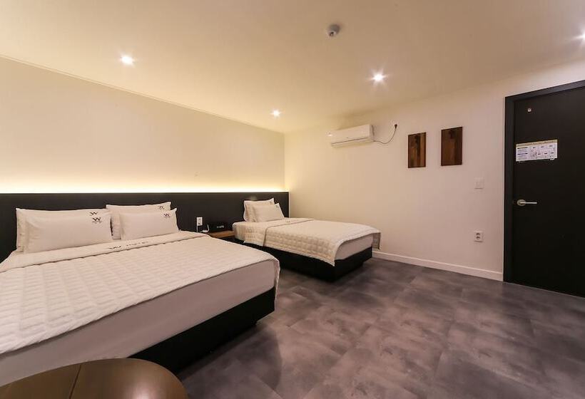 酒店 Busan Jaesongdong W