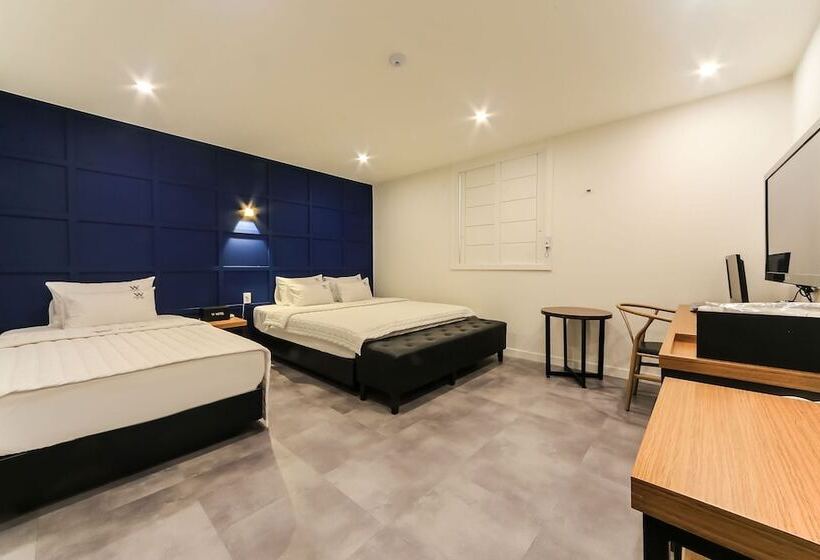 酒店 Busan Jaesongdong W