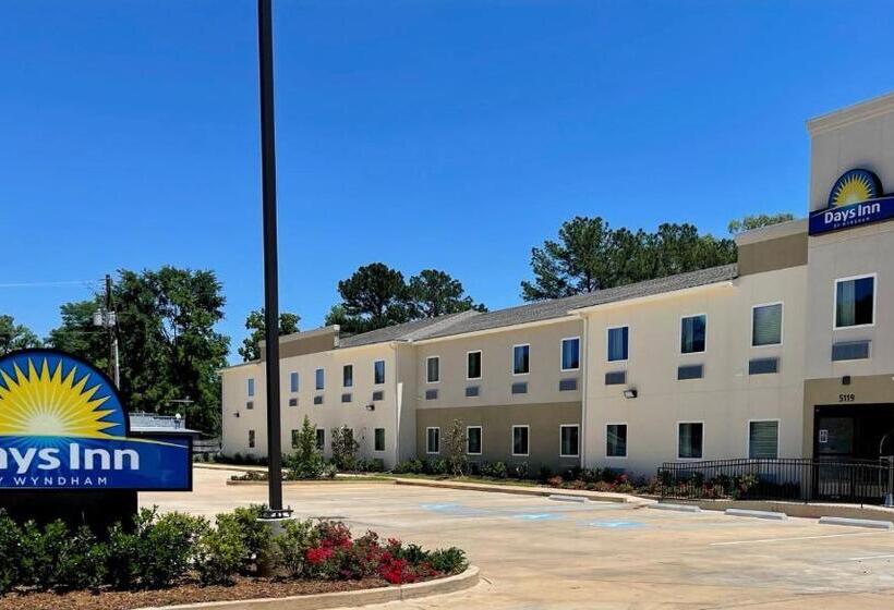 酒店 Days Inn By Wyndham Zachary La