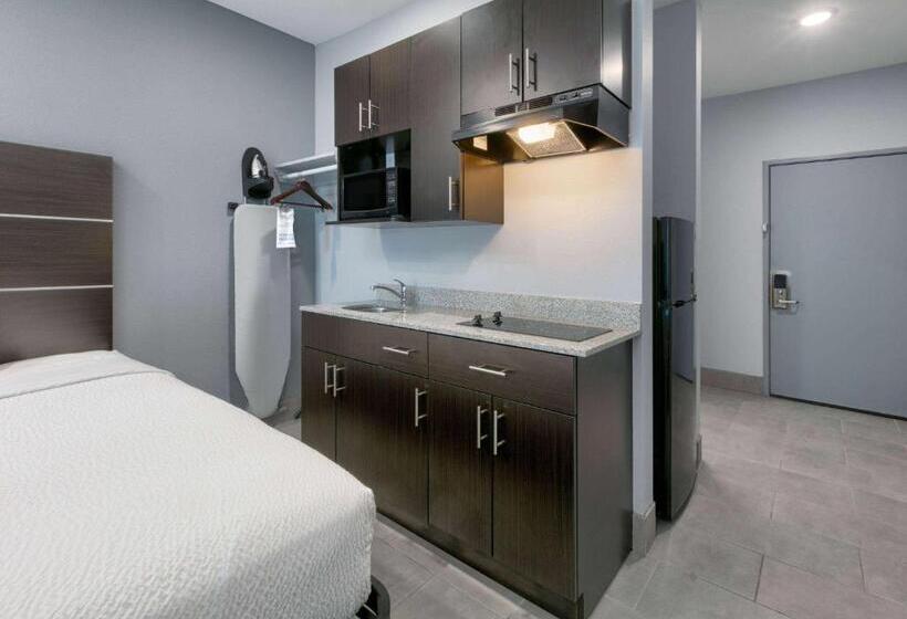 酒店 Days Inn By Wyndham Zachary La