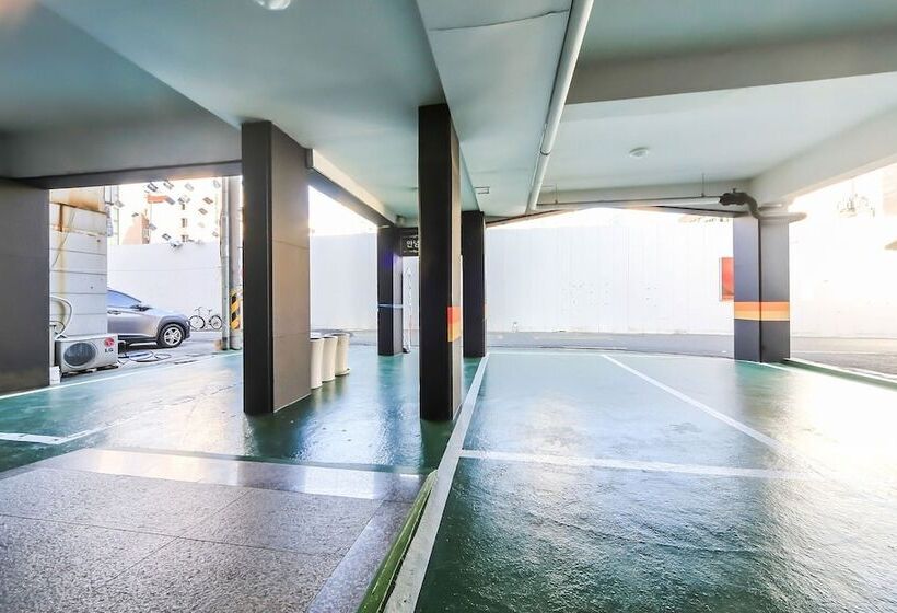 Hôtel Geojedo Gohyeon Manhattan