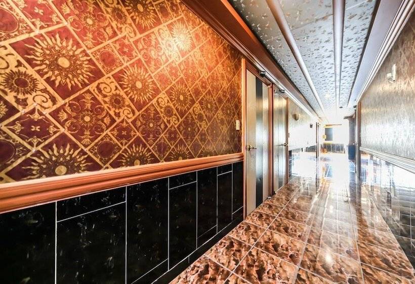 Hôtel Geojedo Gohyeon Manhattan