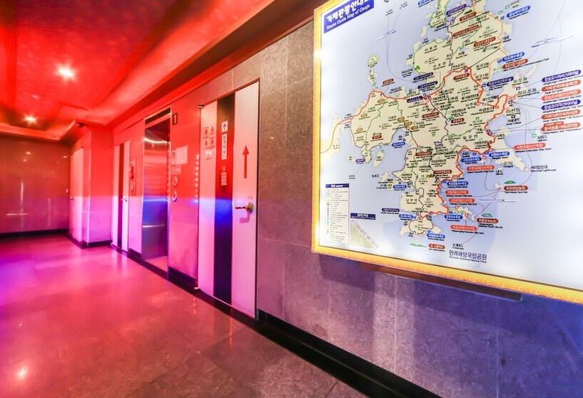 Hôtel Geojedo Gohyeon Manhattan