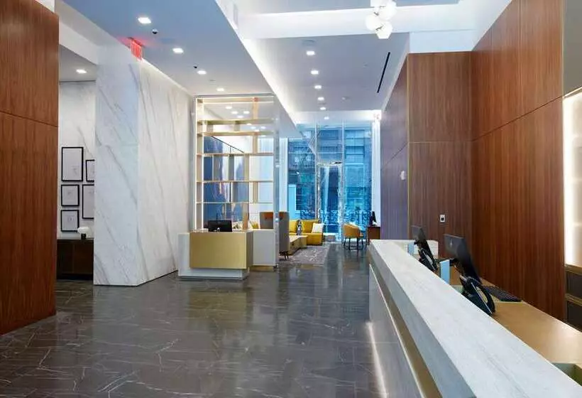 Hotelli Hilton Club The Central At 5th New York