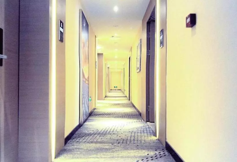 Lavande Hotel Gulin Railway Station Shangzhi Alley