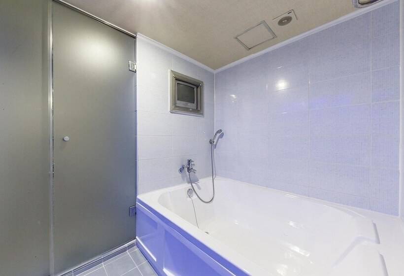 مُتل Gangnam Bnn