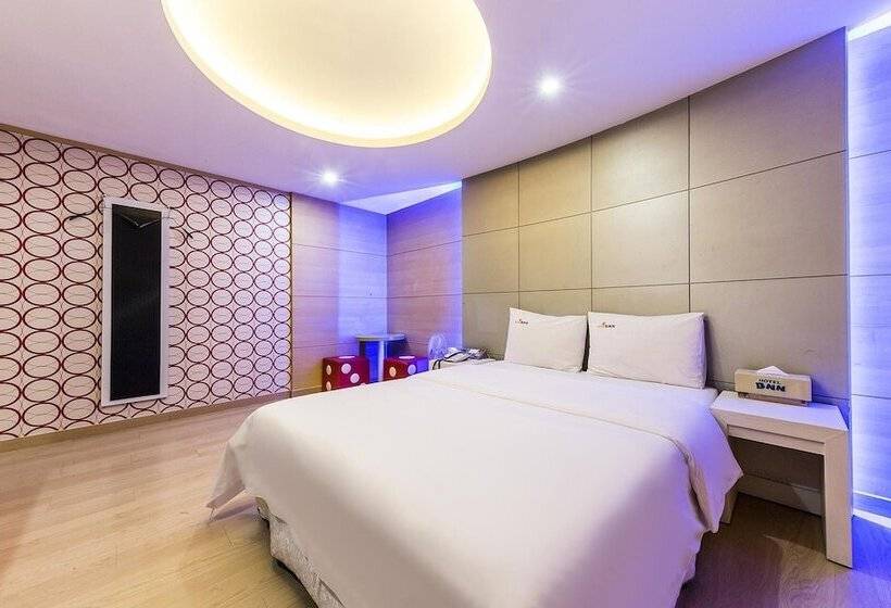 مُتل Gangnam Bnn