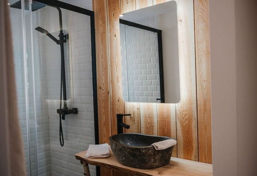 پانسیون La Petite Maison Basse Corréo