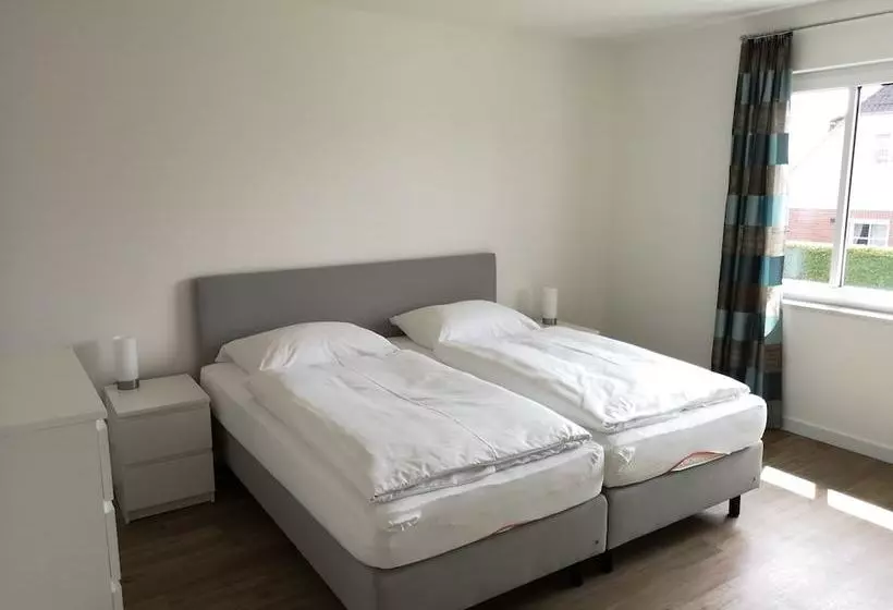 Pier 76