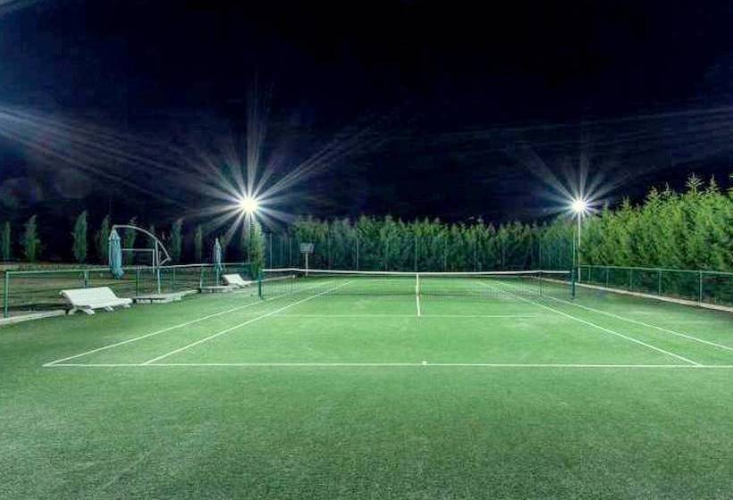 Colours And Scents From Tuscany Await You In This Wonderful Property