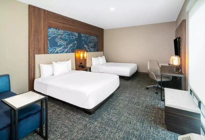 ホテル La Quinta Inn & Suites By Wyndham Nashville Downtown Stadium