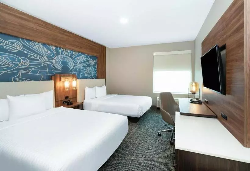 ホテル La Quinta Inn & Suites By Wyndham Nashville Downtown Stadium