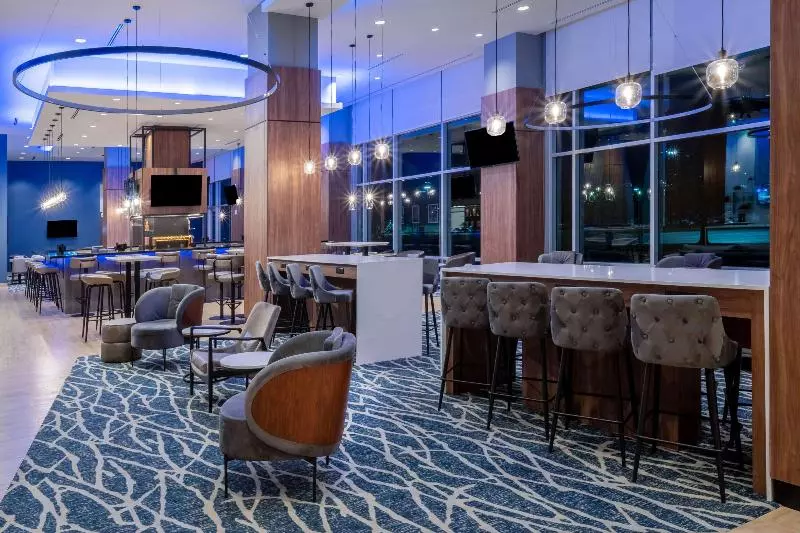 ホテル La Quinta Inn & Suites By Wyndham Nashville Downtown Stadium