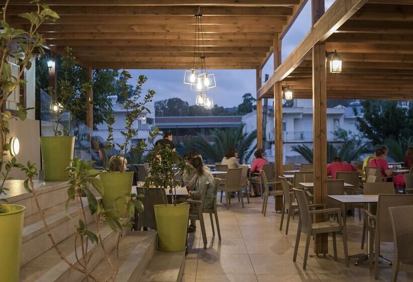 בית מלון כפרי Summer Beach