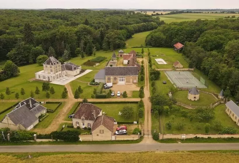 Majatalo Domaine De La Vaudourière