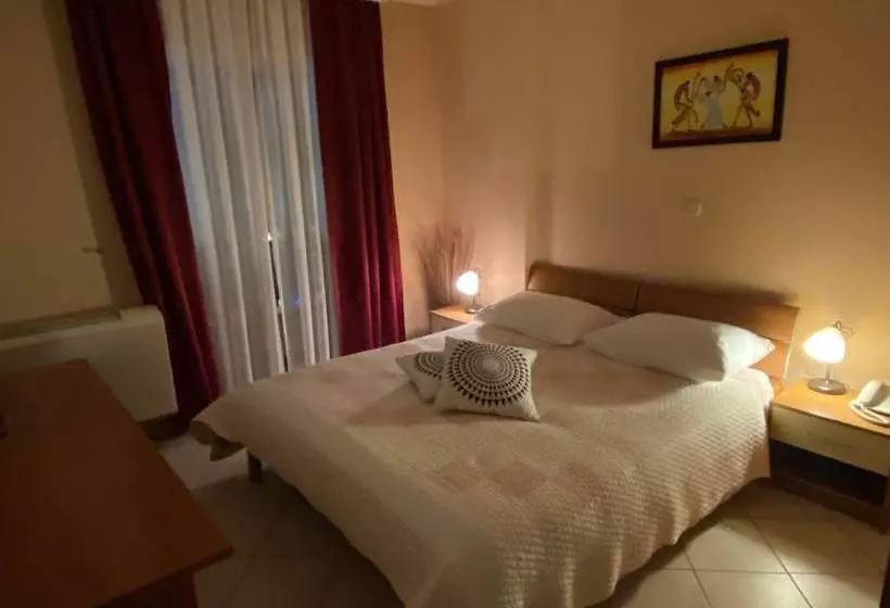Rooms Aurora