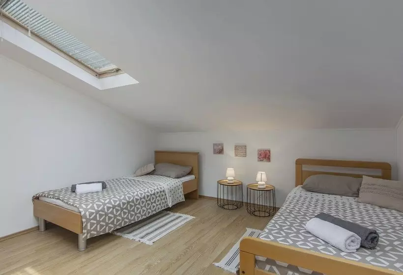 Beautiful Villa For Up To 6 Persons With Private Pool And Garden