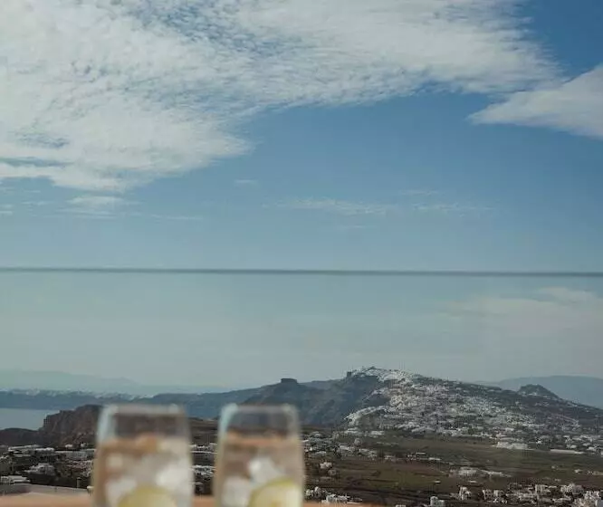 هتل Apikia Santorini   Adults Only