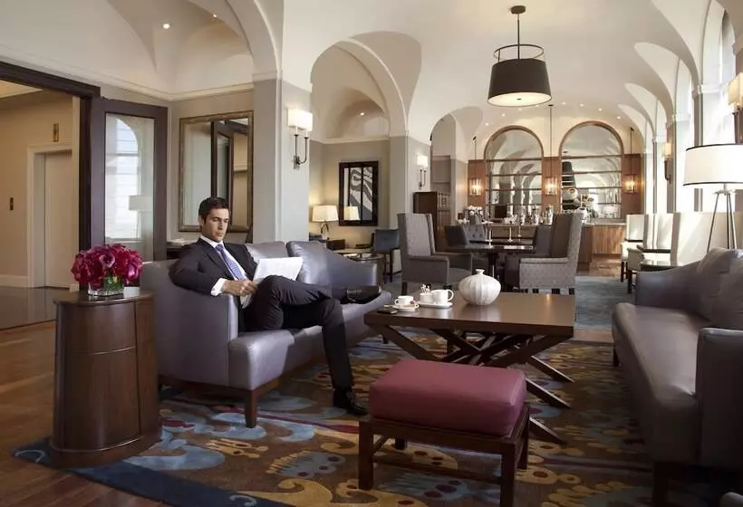 ホテル The Fairmont Palliser Gold Experience