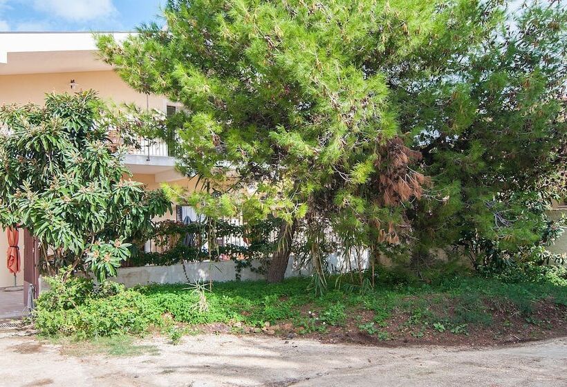 דירת נופש Beautiful 1 Bed House In Avola