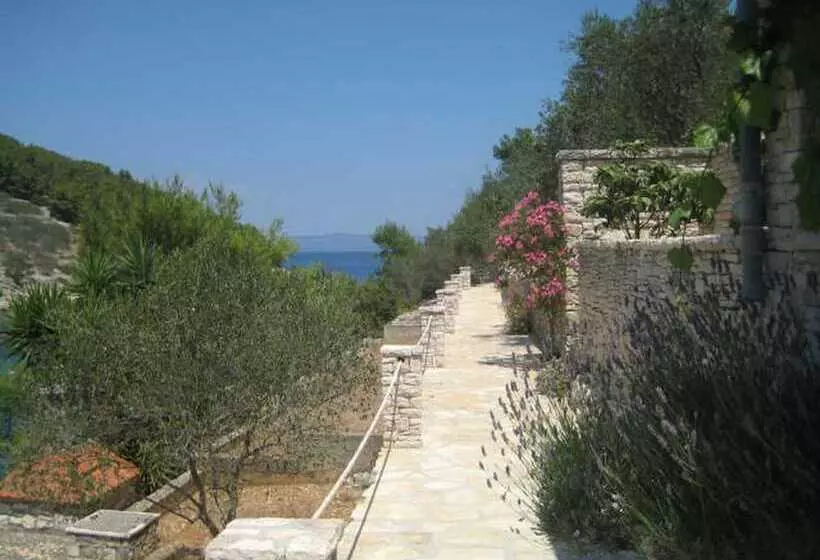 Stone House Mia   Prihonja