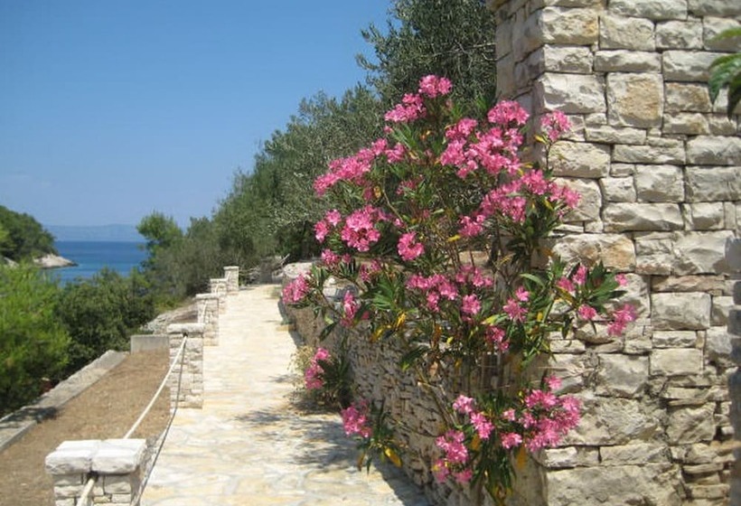 Stone House Mia   Prihonja