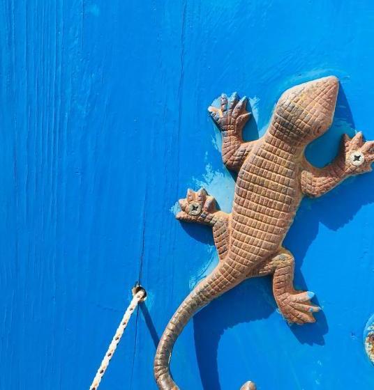 Apartamentos Y Habitaciones Villa Marina