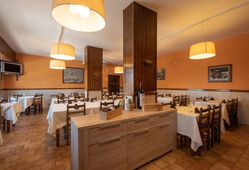 Aparthotel Cal Marçal