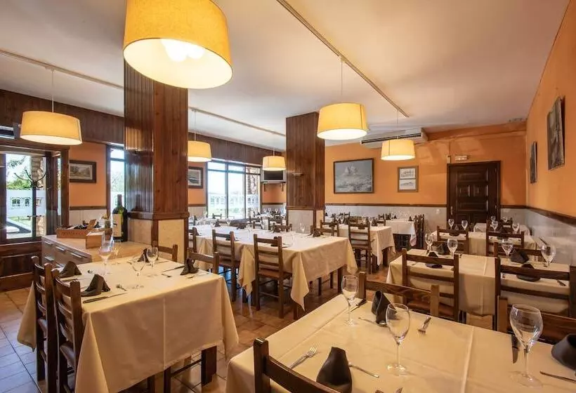 Aparthotel Cal Marçal