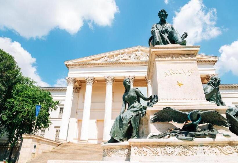 酒店 Budapest Museum Central