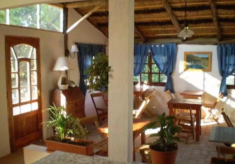 Hotelli Cabañas Casasol