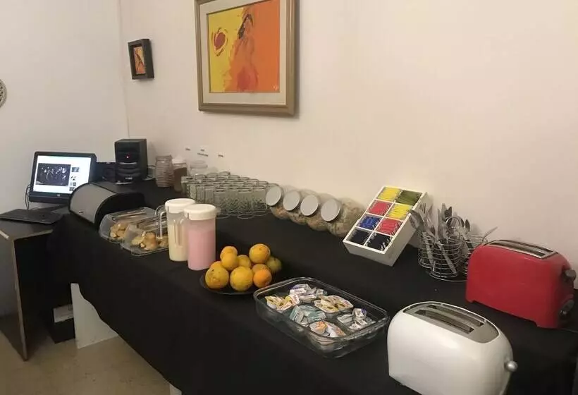 هتل Cordoba Inn Apart