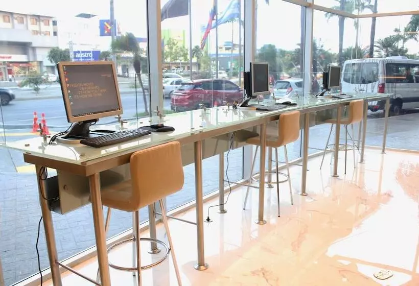 Hotell Courtyard By Marriott Guayaquil