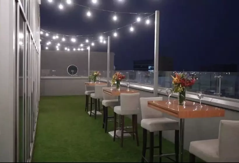 Hotell Courtyard By Marriott Guayaquil