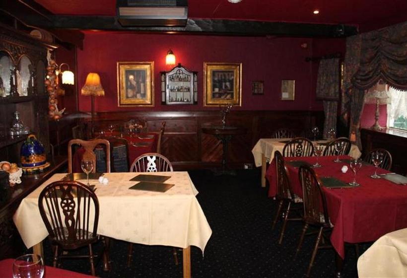 Отель The George & Dragon