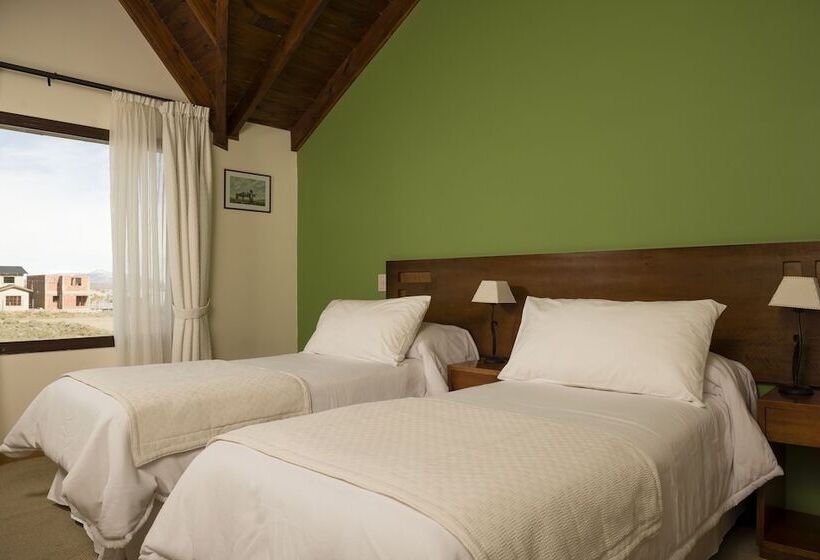 هتل Hosteria Roble Sur