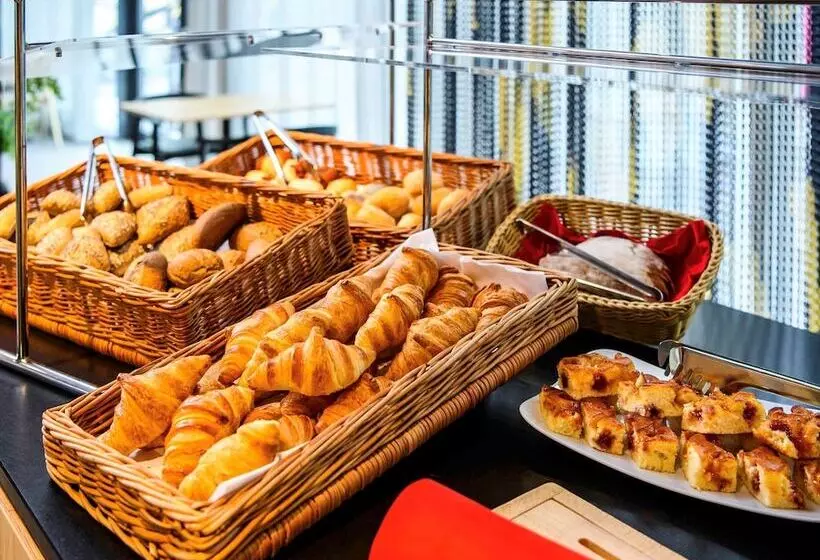 Ibis Hotel Muenchen City West