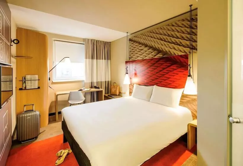 Ibis Hotel Muenchen City West