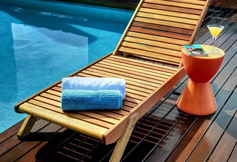 هتل Piedras Suites