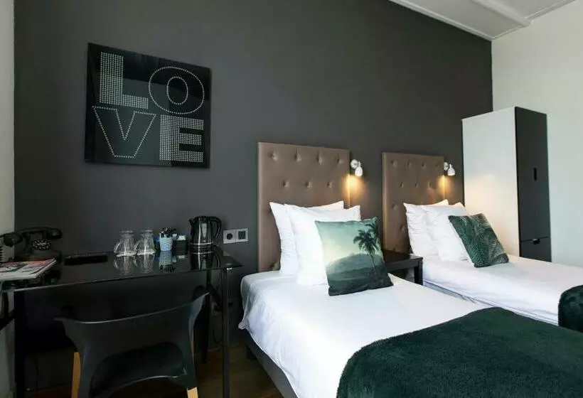 ホテル Quentin Amsterdam