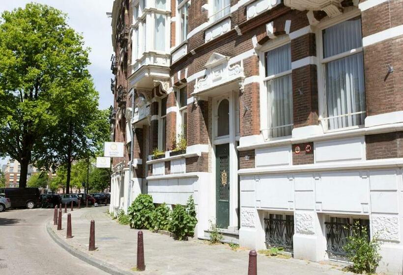 בית מלון כפרי Quentin Amsterdam